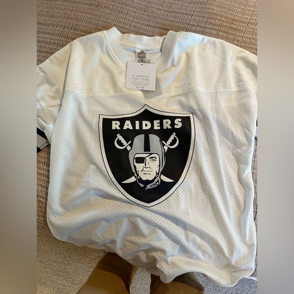 Raiders Gameday Couture White V-Neck Jersey - Picture 5 of 6